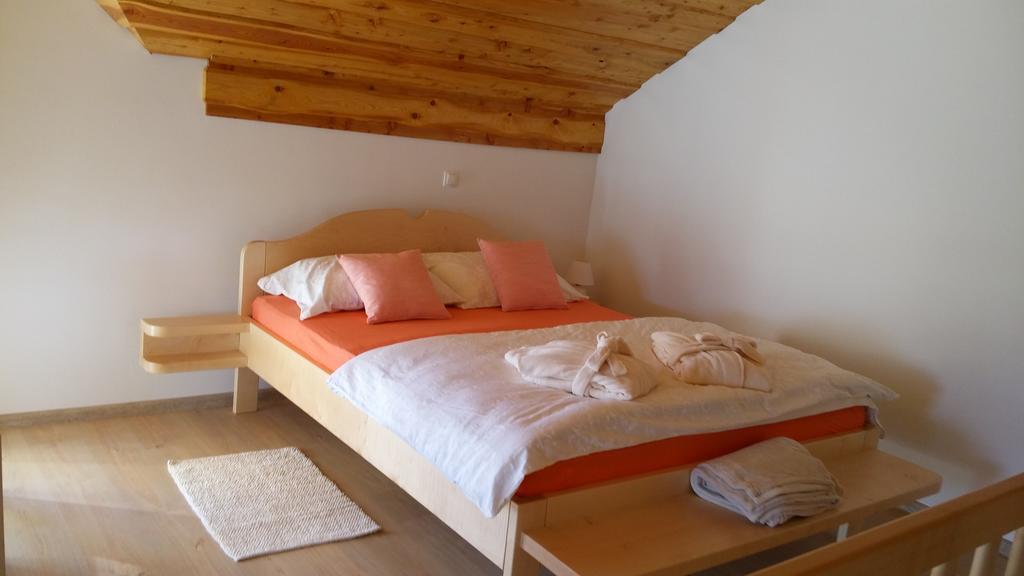 Hiska Sprostitve Villa Vransko Bagian luar foto